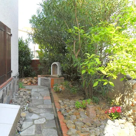 Holiday home Josiane By Interhome